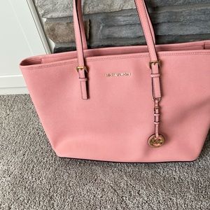 Pink Micheal Kors bag
